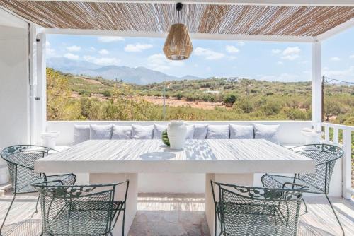 Selena Seaview Villa