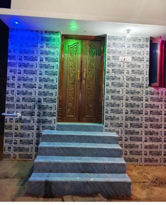 Selvi home stay