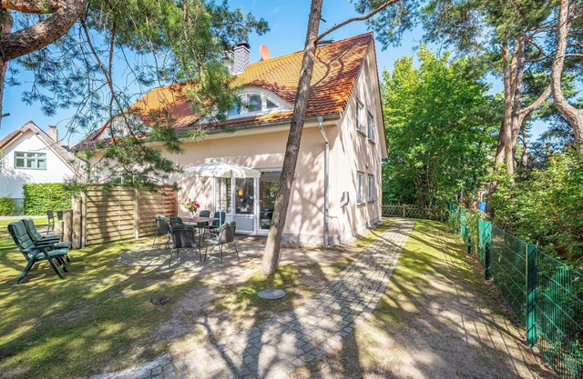 Semi-detached house Strandhaus 43a in the Ostseebad Dierhagen