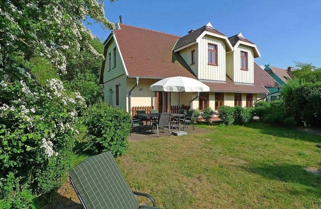 Semi-detached house Küstenhof 5a in the Baltic seaside resort of Wustrow