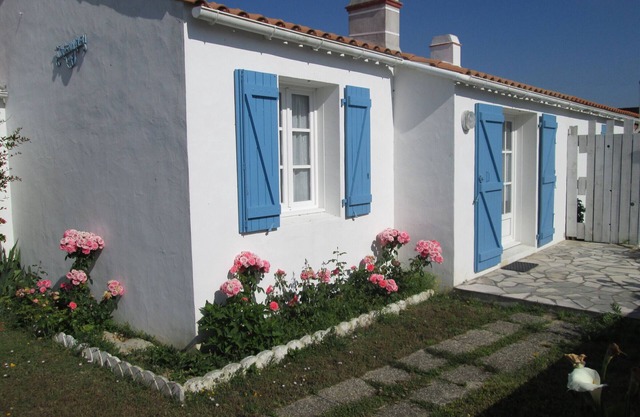 Semi-detached house 4 pers, near beach, pets allowed