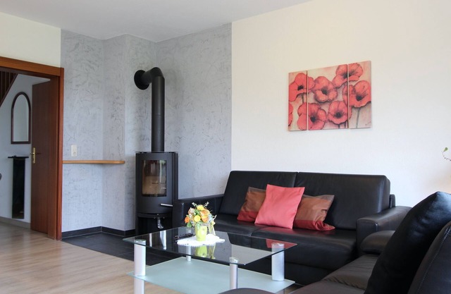 Semi-detached house Meisenweg 14