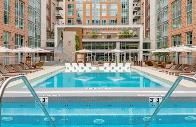 Sentral Union Station | 1BR Apt in Union Station | Pool | Entertainment Spaces
