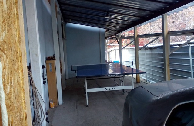 Separate guest house with a double bed/Гостевой домик на 1-2человек