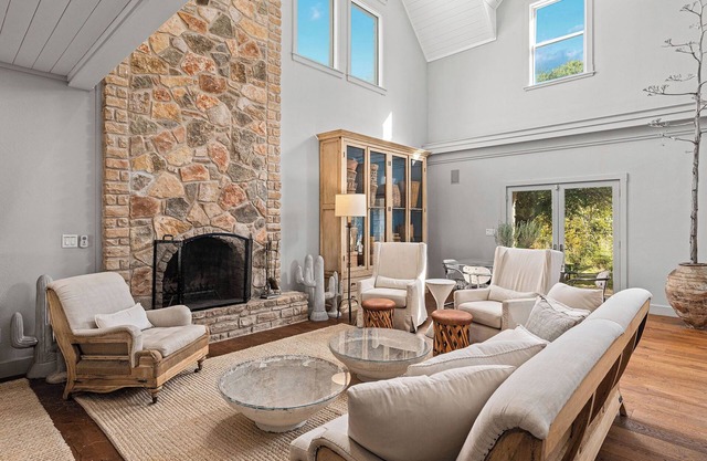 September Special Blanco Retreat for Large Groups