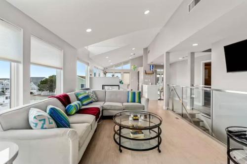 Serendipity Beach Retreat Entire House