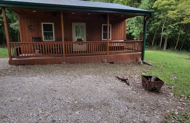 Serene Chalet on the Hill cabin near beautiful Cedar River.