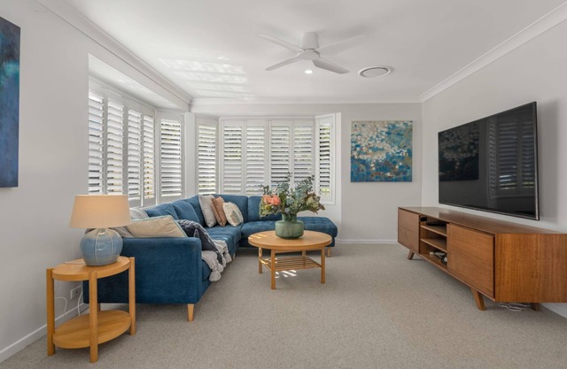 Serene - Pet Friendly with Swimming Pool