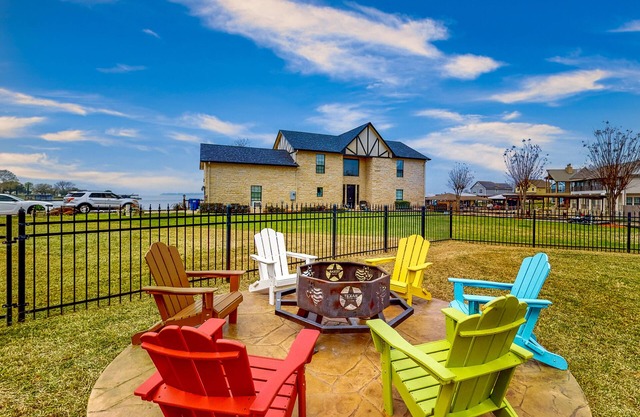 Serene, updated lakefront retreat with fenced yard