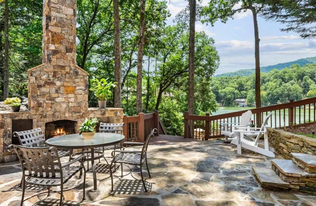 Serenity Lodge on Lake Lure - Lakefront, 3 BR + Bonus Room, 3.5 BA, Outdoor Fireplace
