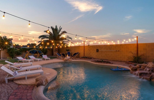 Serenity Splash | Upscale Stay Pool & Game Lounge