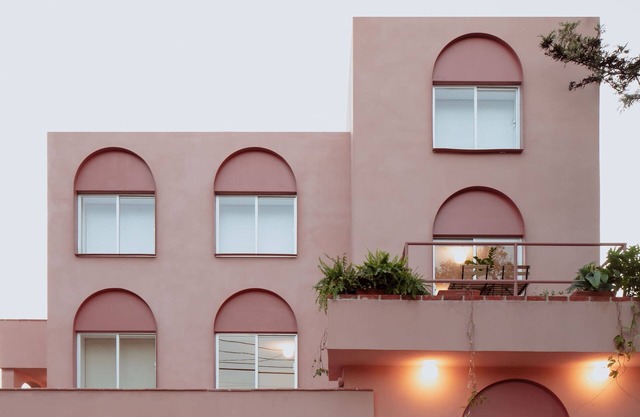 Set 5 Dptos. 34 Guests Central and Spacious!