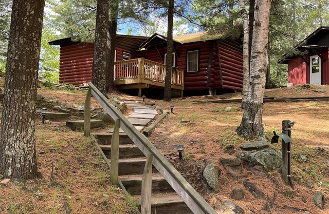 Shady Rest Cabin #4, Sunset Views, Sandy Beach, Fishing, Trails, Firepit