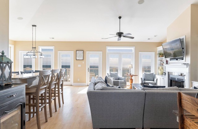 Shamrock, Oceanfront House in Emerald Isle, NC!