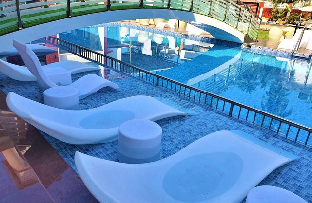 Shanti Solitaire Arpora
