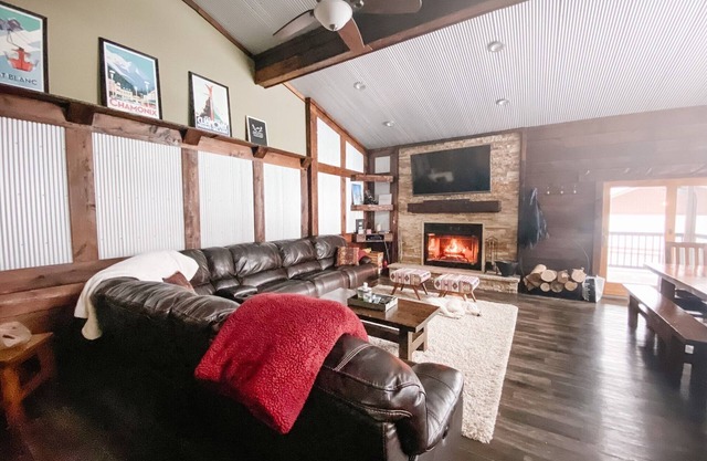 Shanty Creek Bellaire -golf haven - 90 holes on resort- sleep18