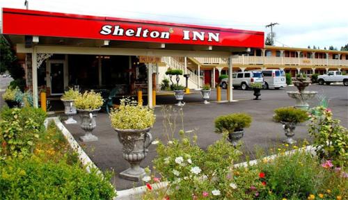 Shelton Inn