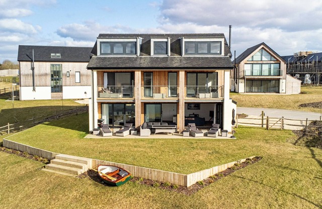 Shepperds View (SV13), Silverlake, Dorset