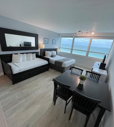 Shine Suites Studio 8