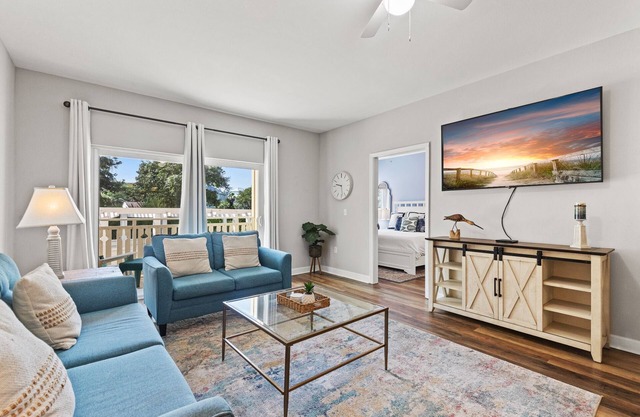 Shore Beats Work – Poolside Retreat | Near Sand Sleeps 4