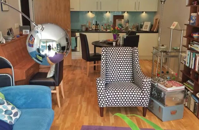 Shoreditch pad:light and airy