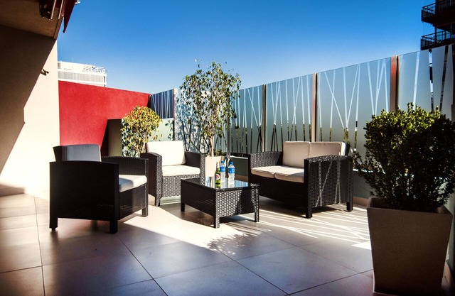 Shoshana Hotel Boutique