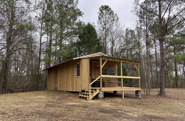 Shotgun Cabin at the Pond