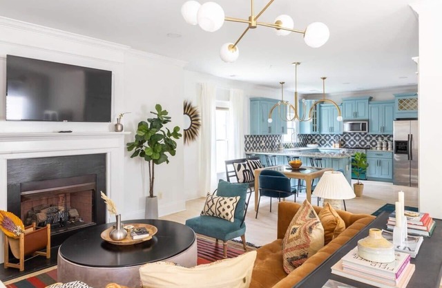 Showstopper by Minty Living