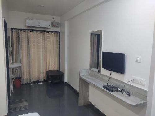 Shri Renukamata Restaurant and Resort