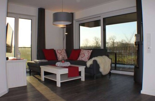 Sielhuus10-Free admission to the play barn and North Sea lagoon. Exclusive apartment, sauna and whirlpool tub.