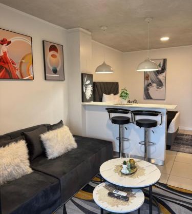 Sibaya's New Horizon Apartment in Coral Point