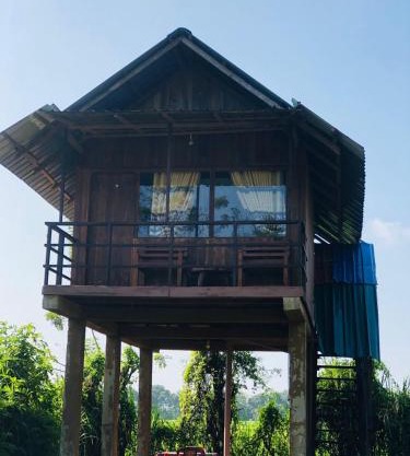 Sigiriya Paddy Field Hut