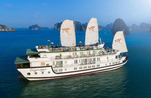Signature Halong Cruise
