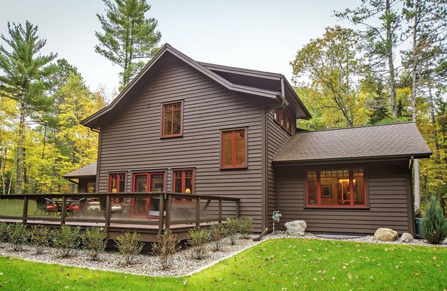 Silent Sport Getaway- only steps away from 50+ miles of bike trails