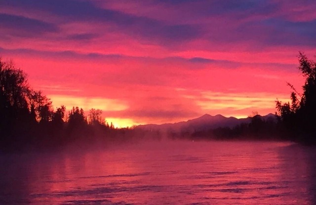Silver Salmon Lodge