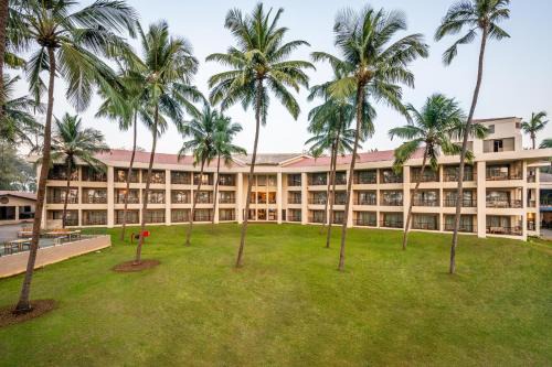 Silver Waves Resort & Spa - Daman