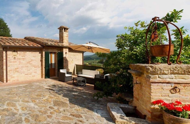 Single house in an exclusive place to spend a relaxing holiday in Tuscany