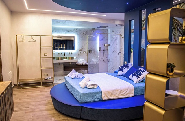 Sirocco Suite