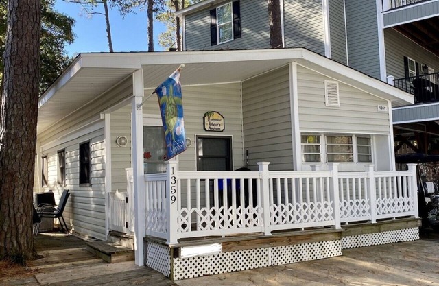 Site 1359 OL 2bedroom great location!