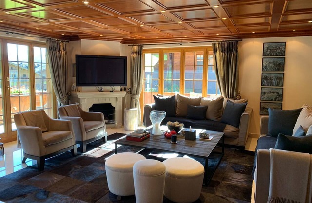 Ski In Luxury Chalet For Unforgettable Stay