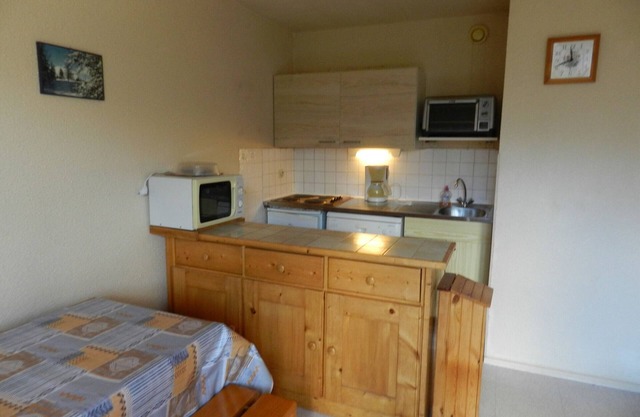 Ski-In/Ski-Out Apartment with Valley View, Balcony, and Easy Lift Access