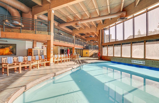 Ski-In/Ski-Out Breckenridge Condo w/Resort Perks!
