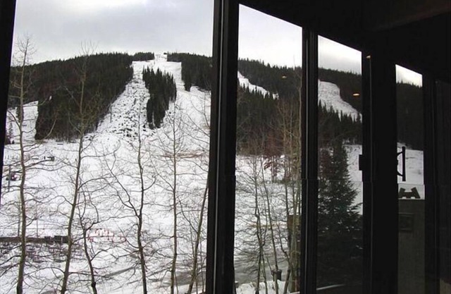 Ski-in/Ski-out Condo with prime view of Copper Mountain World Cup races 11/27/25