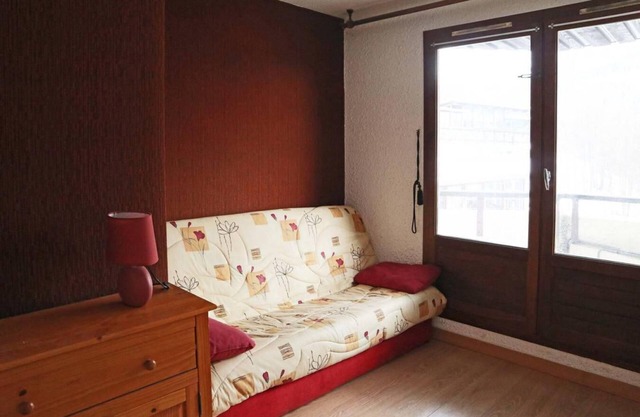 Ski-in/ski-out & foot of the slopes, 5th floor, view valley, balcony, tv, 21m², Les Orres