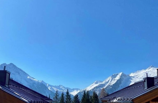 Skiing fun in Hochkrimml/ZillertalArena & Krimml Waterfalls