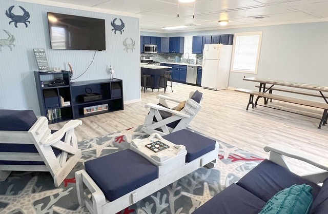 Skip-A-Beat - Beach Access - Island Realty