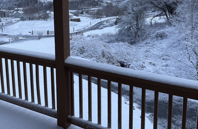 Sky View Mountain Getaway