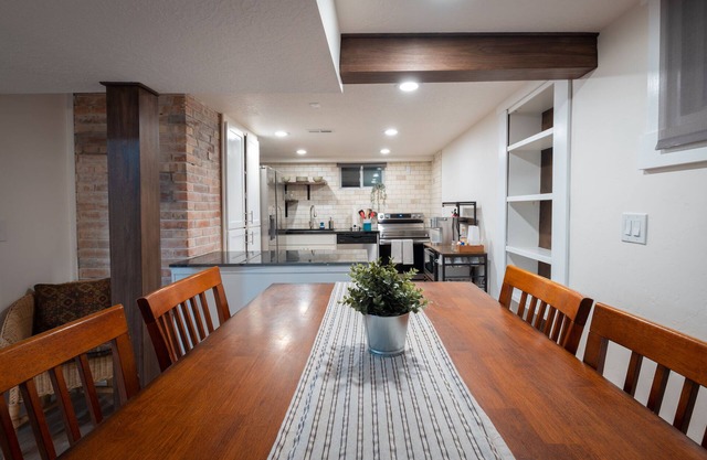 SLC Bungalow — Cozy, renovated home with washer & dryer
