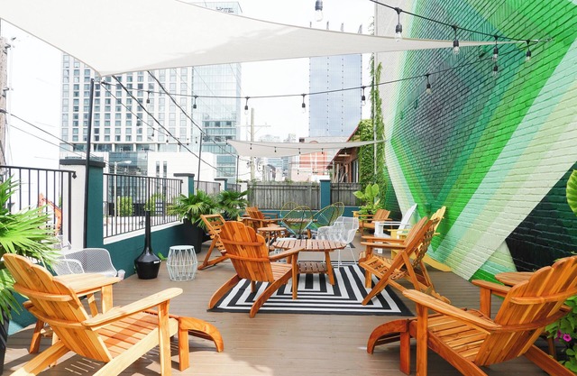Sleeps 8 | SoBro Suites w/Local Art, Walk to Music & Dining – by AvantStay