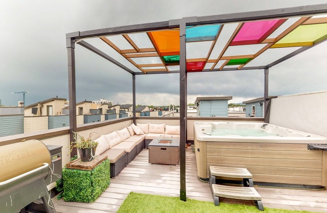 Sloan Lake’s Rooftop Oasis | House with rooftop patio, firepit, hot tub, grill